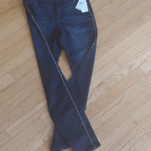 Women's junior blue jeans
